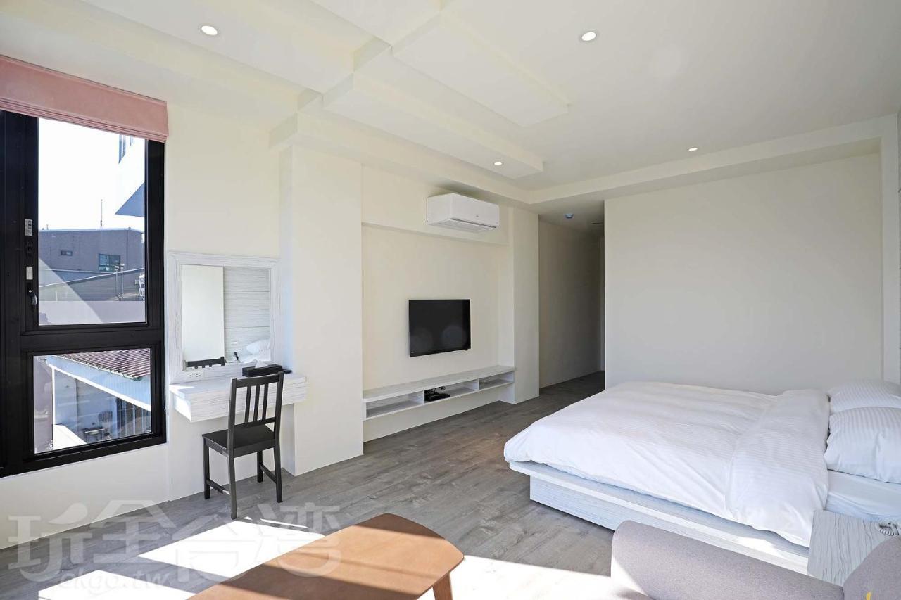 Riyuewan Homestay Yuchi Exterior foto